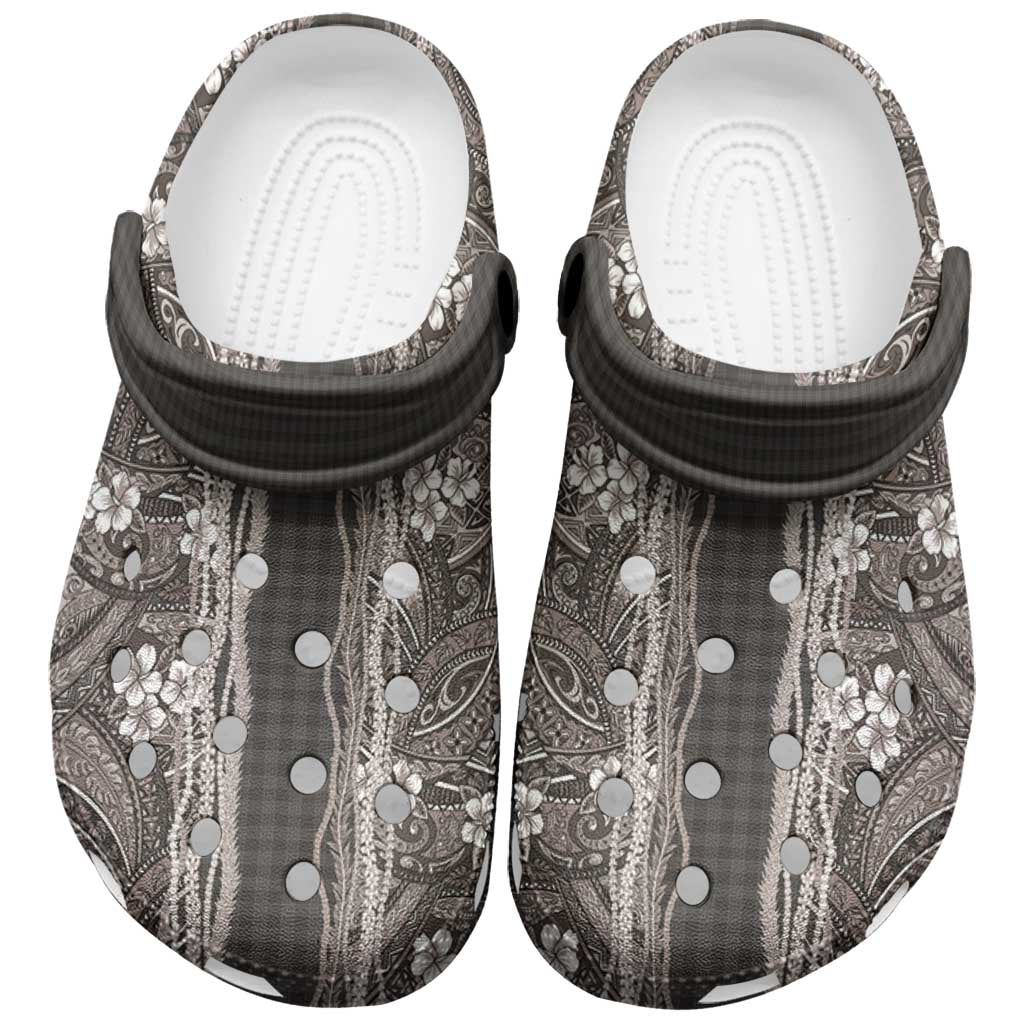 Hawaiian Art Flower Tribal with Lei Clogs Shoes Palaka Pattern Grayscale LT03 Gray - Polynesian Pride