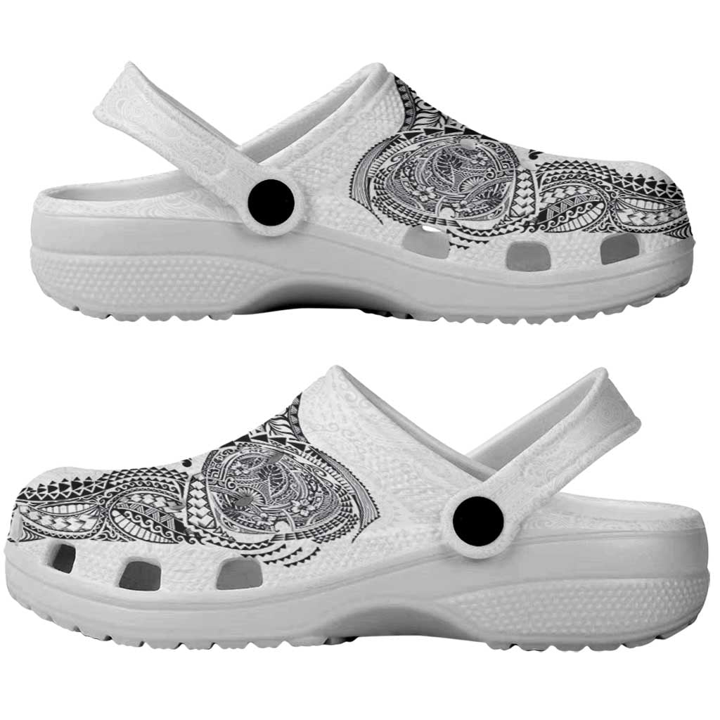 Hawaiian Manta Ray Tribal Clogs Shoes Polynesian Art Motifs White Color LT03 - Polynesian Pride