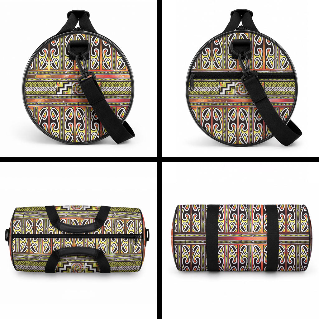 Maori Matariki Duffle Bag Yellow Galaxy Aesthetic Koru Art LT01 - Polynesian Pride