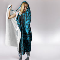Hawaii King Kamehameha Hooded Blanket Polynesian Pattern Sky Blue Version LT01 - Polynesian Pride
