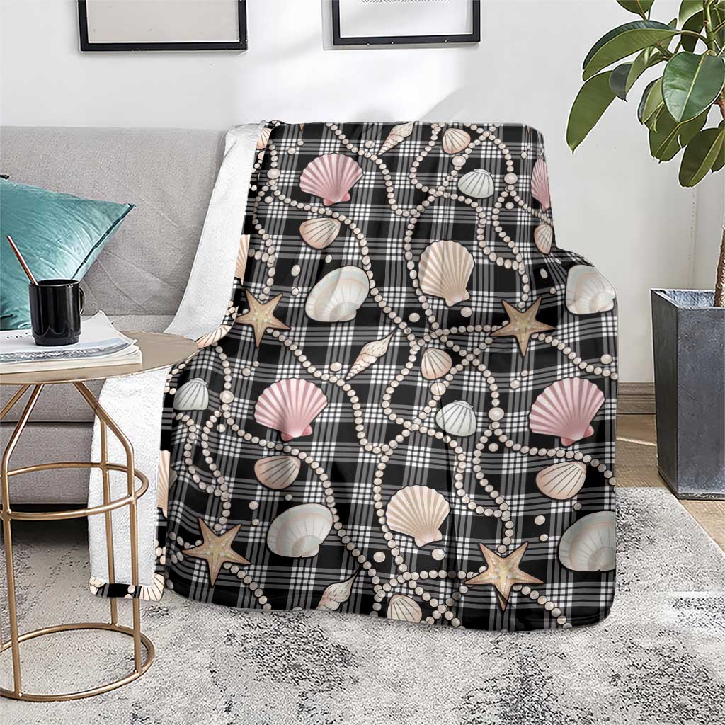 Hawaiian Ocean Seashells Blanket Black Palaka Pattern
