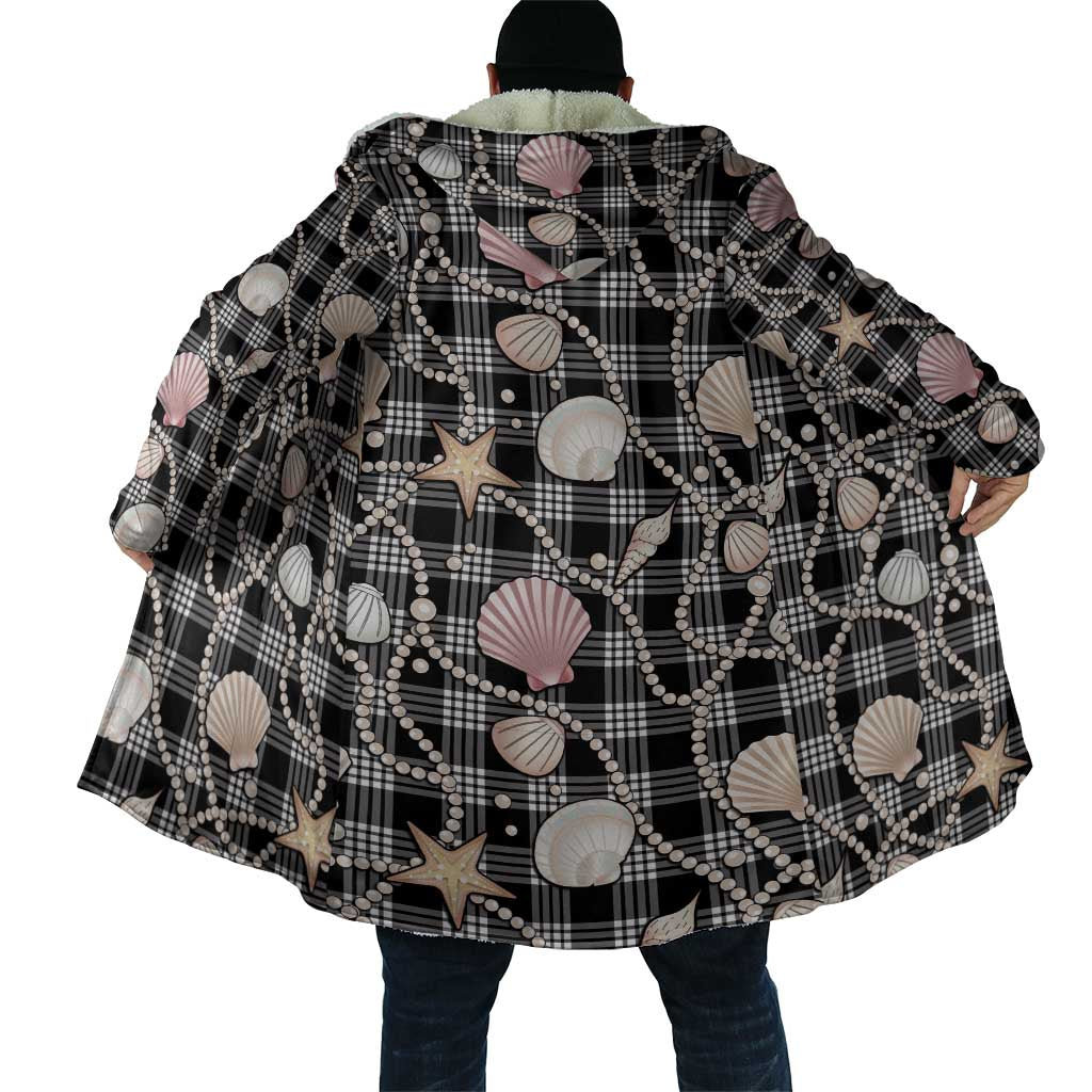 Hawaiian Ocean Seashells Cloak Black Palaka Pattern
