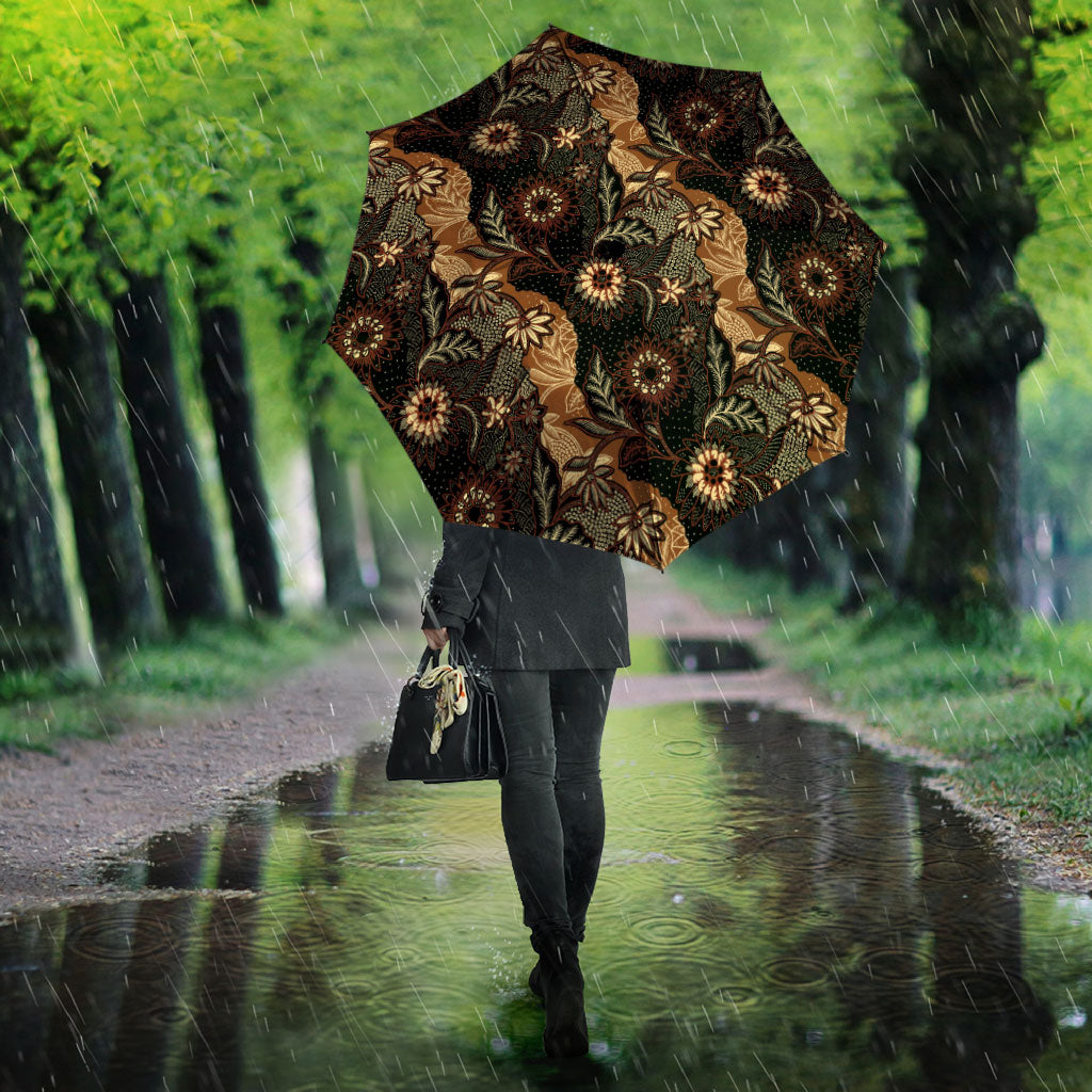 Batik Pedalaman Semen Lereng Style Umbrella Indonesian Traditional Pattern