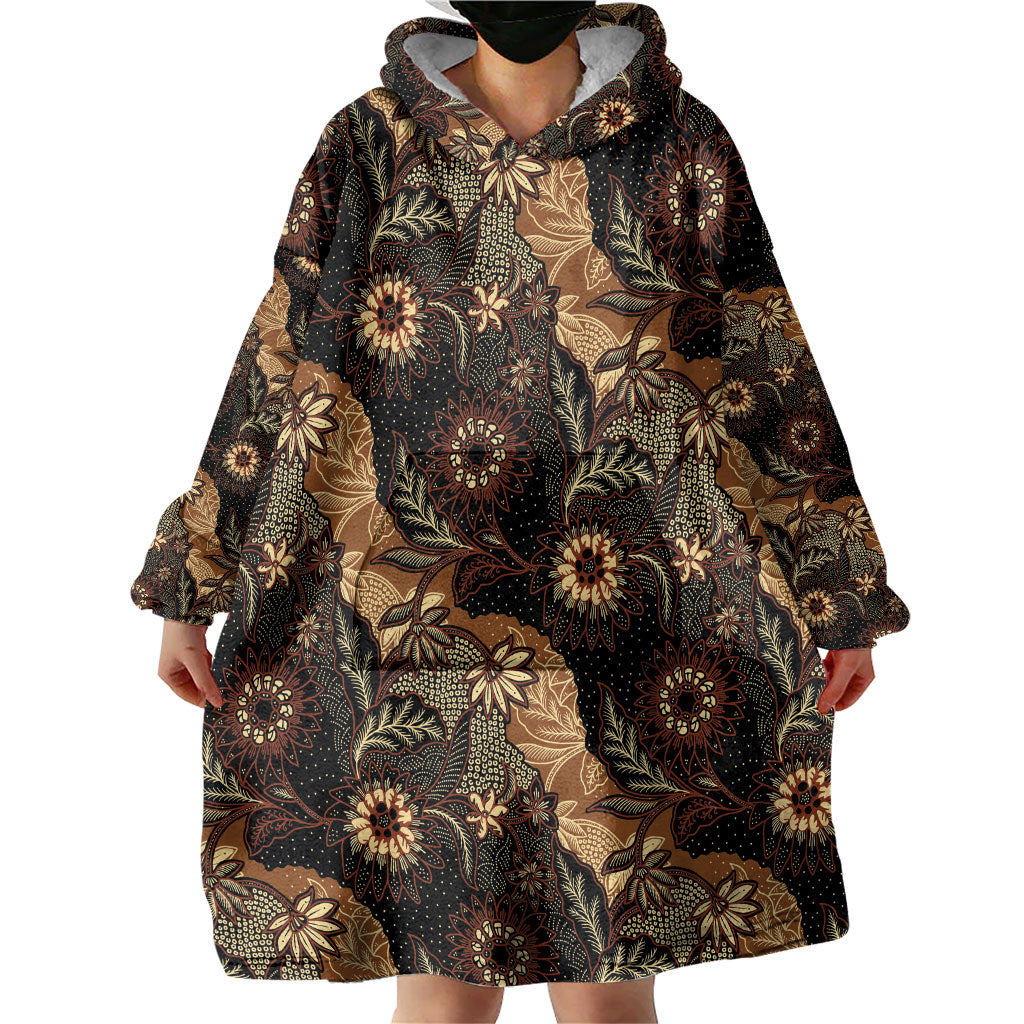 Batik Pedalaman Semen Lereng Style Wearable Blanket Hoodie Indonesian Traditional Pattern LT01 - Polynesian Pride