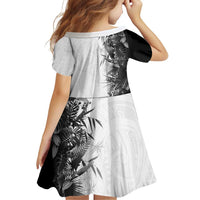 Hawaii Tropical Plant Monochrome Family Matching Summer Maxi Dress and Hawaiian Shirt Vibrant Polynesian Pattern LT01 - Polynesian Pride