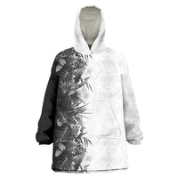 Hawaii Tropical Plant Monochrome Wearable Blanket Hoodie Vibrant Polynesian Pattern LT01 One Size Black - Polynesian Pride