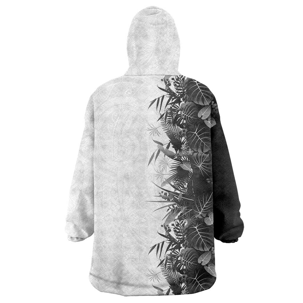 Hawaii Tropical Plant Monochrome Wearable Blanket Hoodie Vibrant Polynesian Pattern LT01 - Polynesian Pride