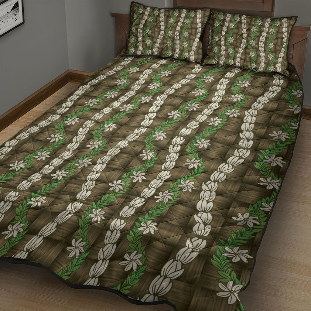 Pikake Maile Tiare Lei Quilt Bed Set Natural Lauhala Pattern