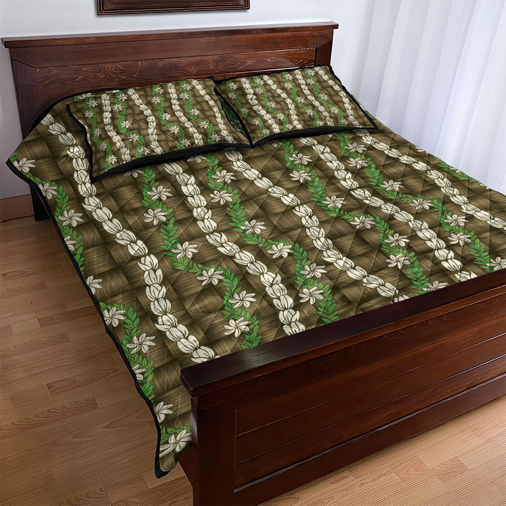 Pikake Maile Tiare Lei Quilt Bed Set Natural Lauhala Pattern