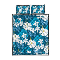 Blue Hawaiian Hibiscus Monstera Quilt Bed Set Grunge Stylized