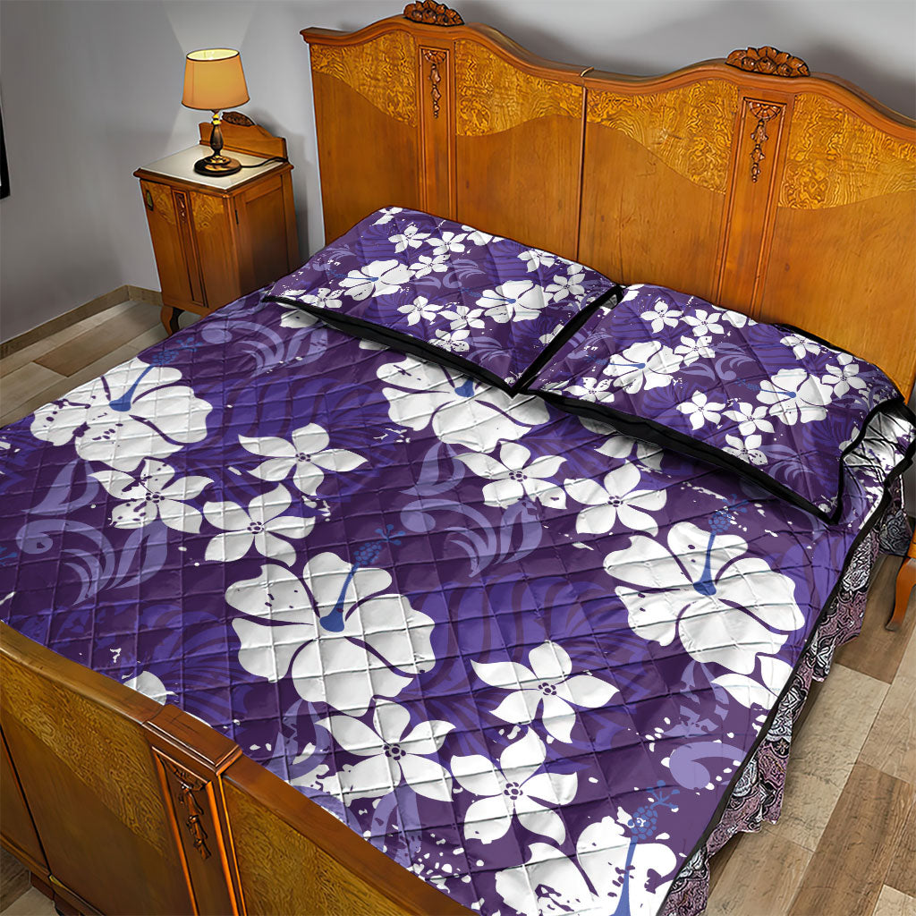 Purple Hawaiian Hibiscus Monstera Quilt Bed Set Grunge Stylized