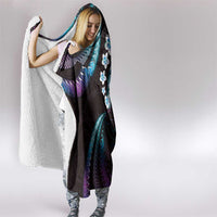 Hawaii Map Kanaka Maoli Hooded Blanket Fantastic Frangipani Amethyst Gradient