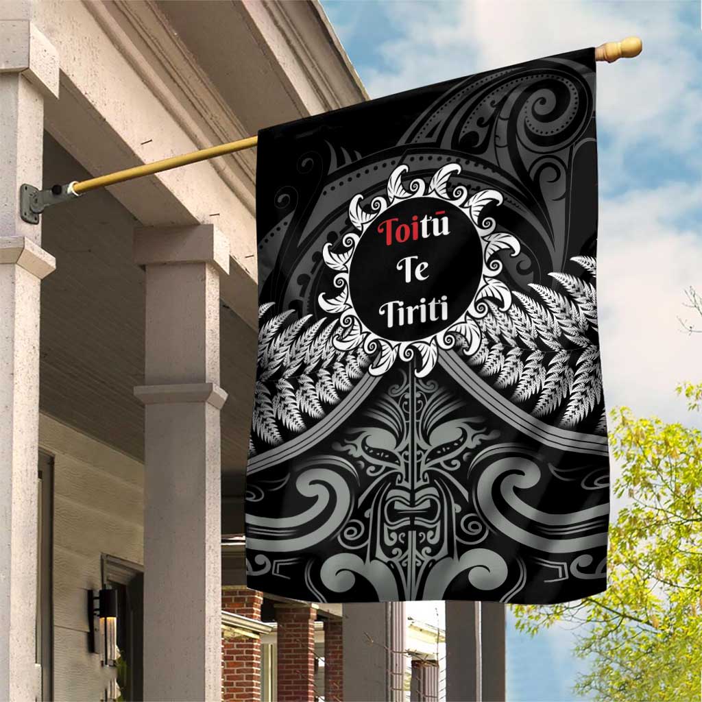 Toitu Te Tiriti Aotearoa Silver Fern Garden Flag New Zealand Maori Pattern LT01 House Flag Black - Polynesian Pride