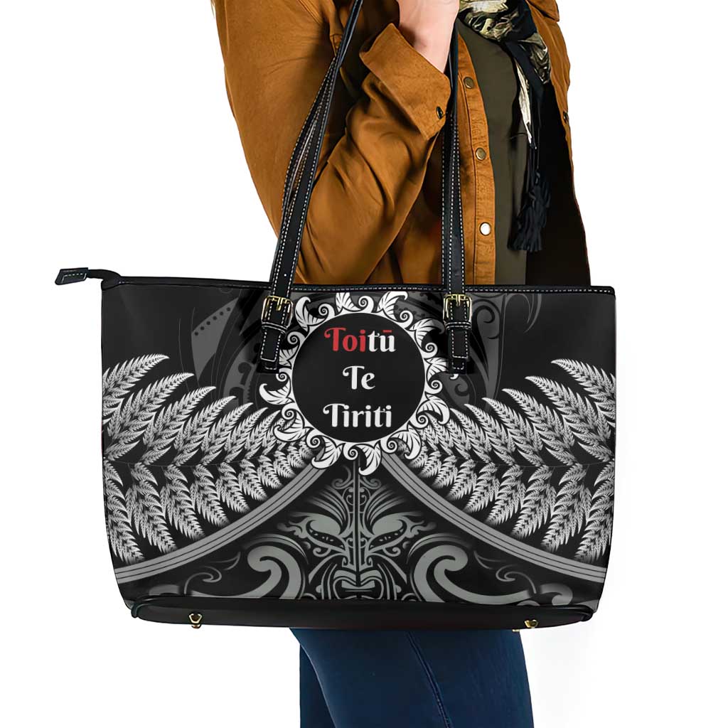 Toitu Te Tiriti Aotearoa Silver Fern Leather Tote Bag New Zealand Maori Pattern LT01 - Polynesian Pride