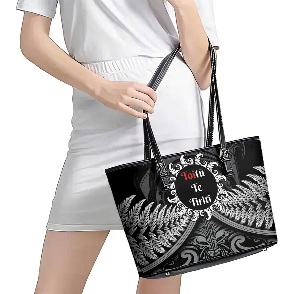 Toitu Te Tiriti Aotearoa Silver Fern Leather Tote Bag New Zealand Maori Pattern LT01 - Polynesian Pride