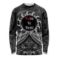 Personalised Toitu Te Tiriti Aotearoa Silver Fern Long Sleeve Shirt New Zealand Maori Pattern LT01 Unisex Black - Polynesian Pride