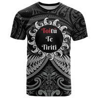 Personalised Toitu Te Tiriti Aotearoa Silver Fern T Shirt New Zealand Maori Pattern LT01 Black - Polynesian Pride