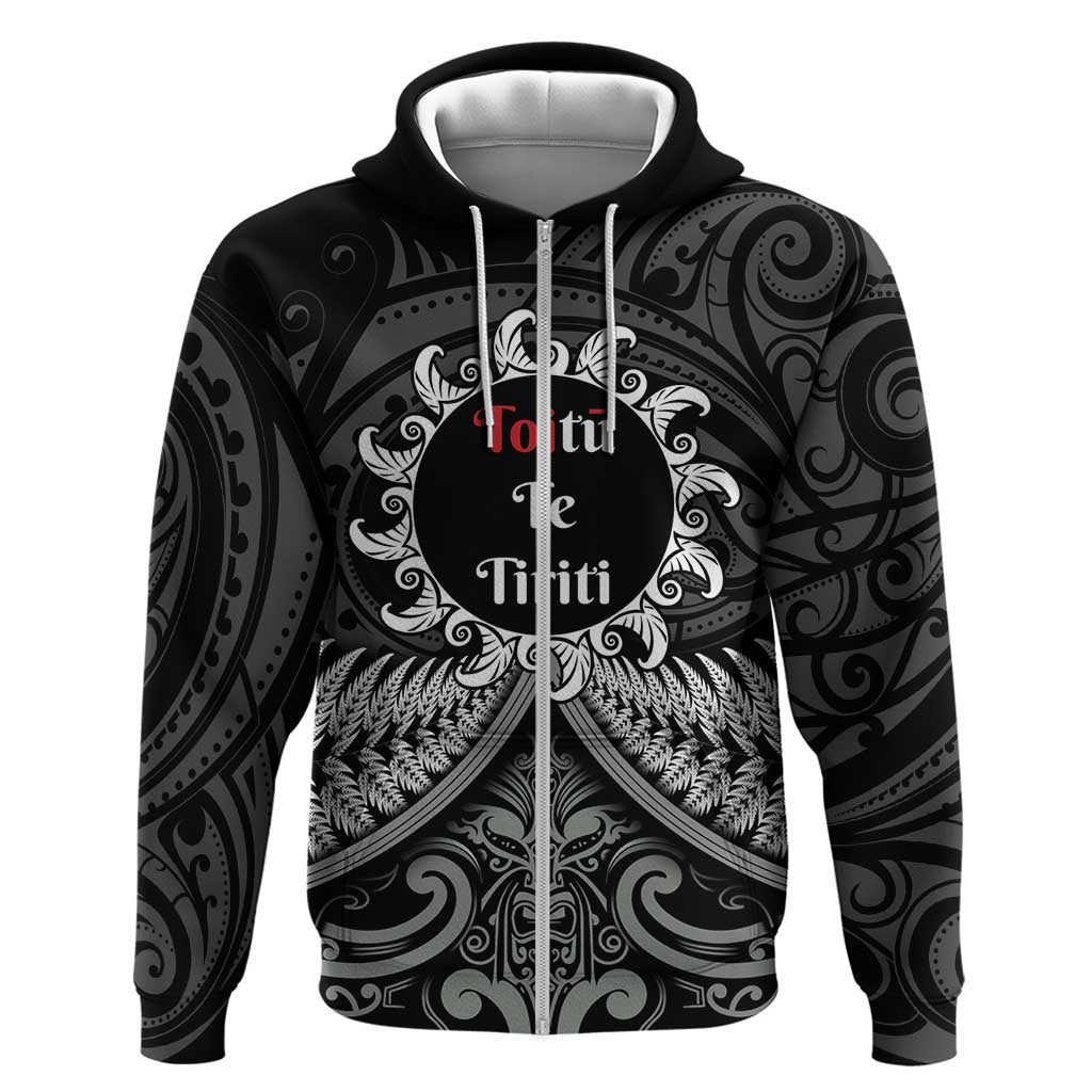 Personalised Toitu Te Tiriti Aotearoa Silver Fern Zip Hoodie New Zealand Maori Pattern LT01 Zip Hoodie Black - Polynesian Pride