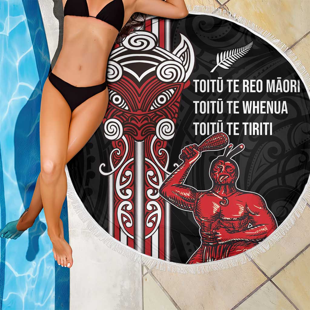 Toitu Te Reo Maori Toitu Te Whenua Toitu Te Tiriti Beach Blanket Maori Warrior New Zealand LT01 - Polynesian Pride