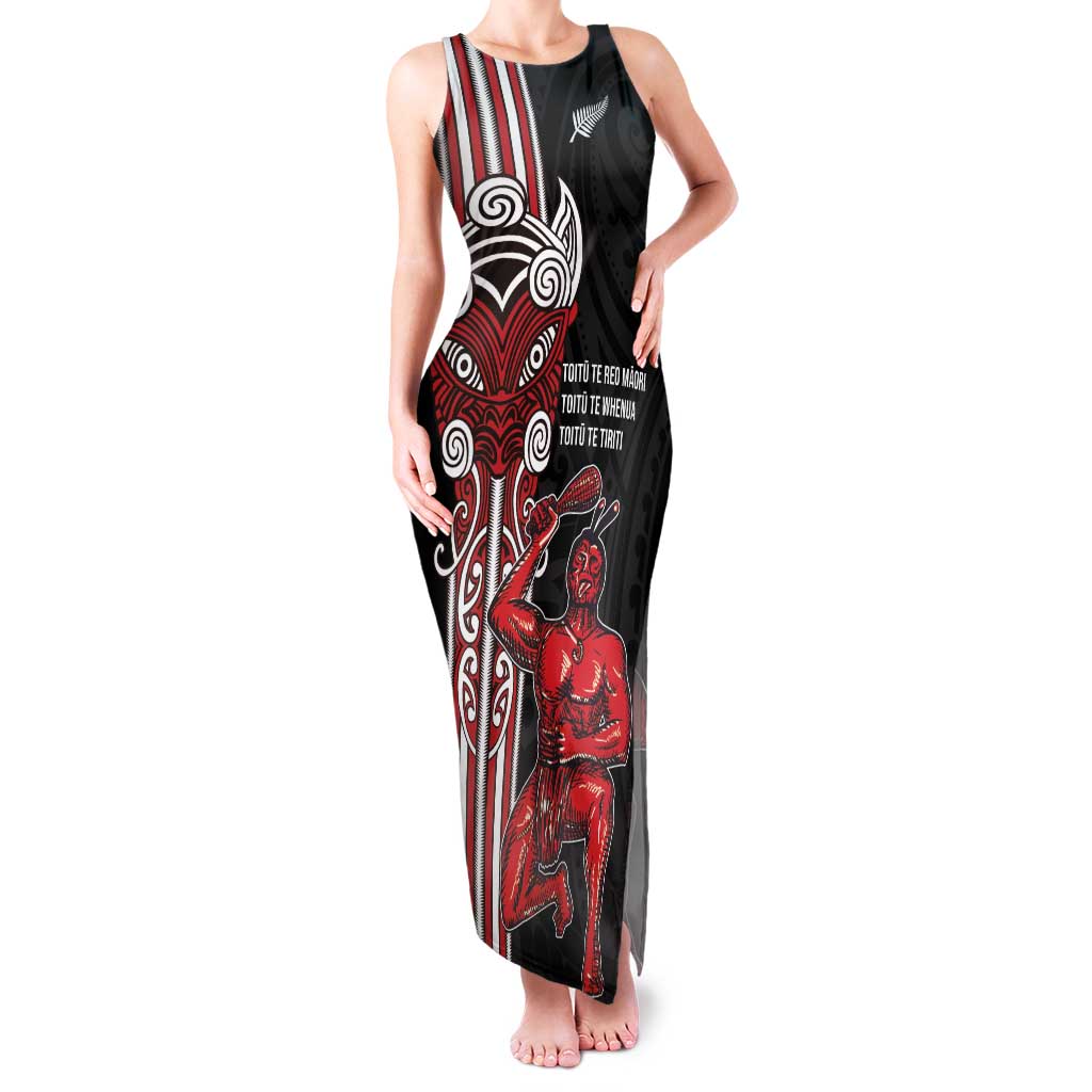 Toitu Te Reo Maori Toitu Te Whenua Toitu Te Tiriti Family Matching Tank Maxi Dress and Hawaiian Shirt Maori Warrior New Zealand LT01 Mom's Dress Black - Polynesian Pride