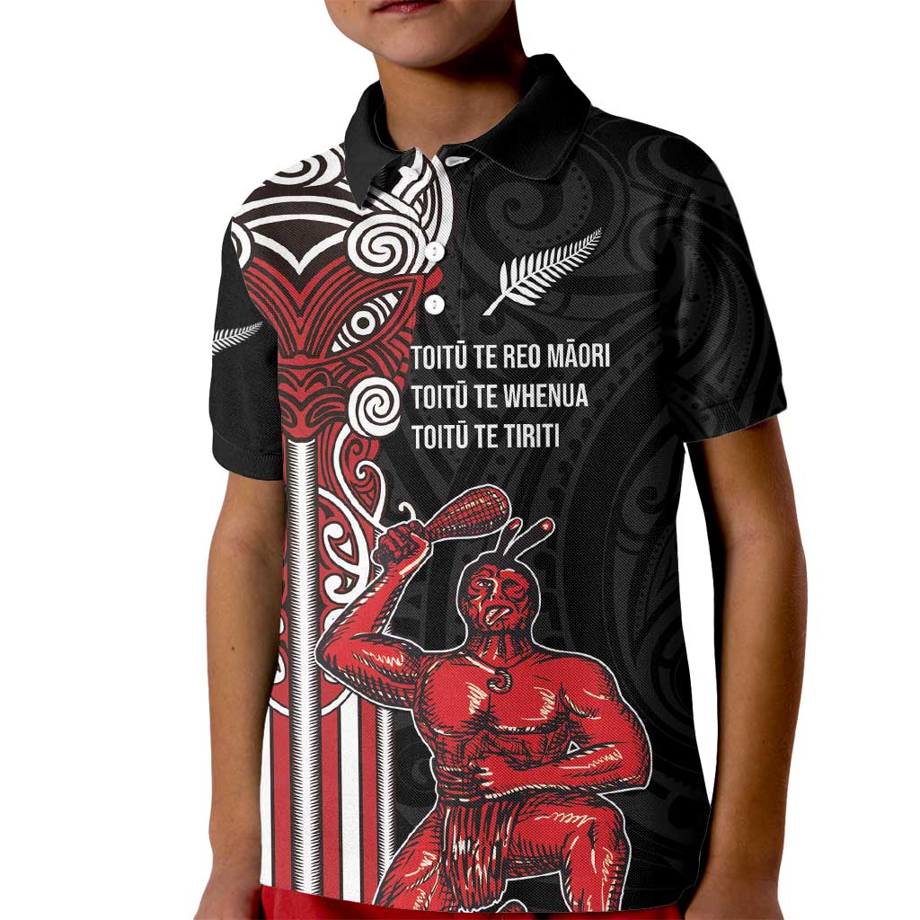 Toitu Te Reo Maori Toitu Te Whenua Toitu Te Tiriti Kid Polo Shirt Maori Warrior New Zealand LT01 Kid Black - Polynesian Pride
