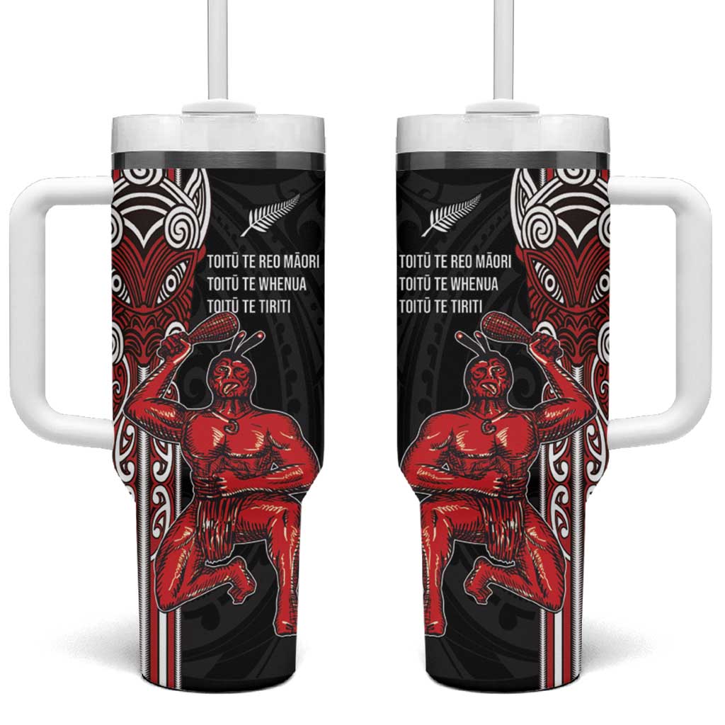 Toitu Te Reo Maori Toitu Te Whenua Toitu Te Tiriti Tumbler With Handle Maori Warrior LT01 One Size: 40 oz Black - Polynesian Pride