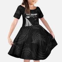 Personalised New Zealand 2025 Archery Family Matching Off Shoulder Maxi Dress and Hawaiian Shirt Aotearoa Silver Arrows Black LT01 Daughter's Dress Black - Polynesian Pride