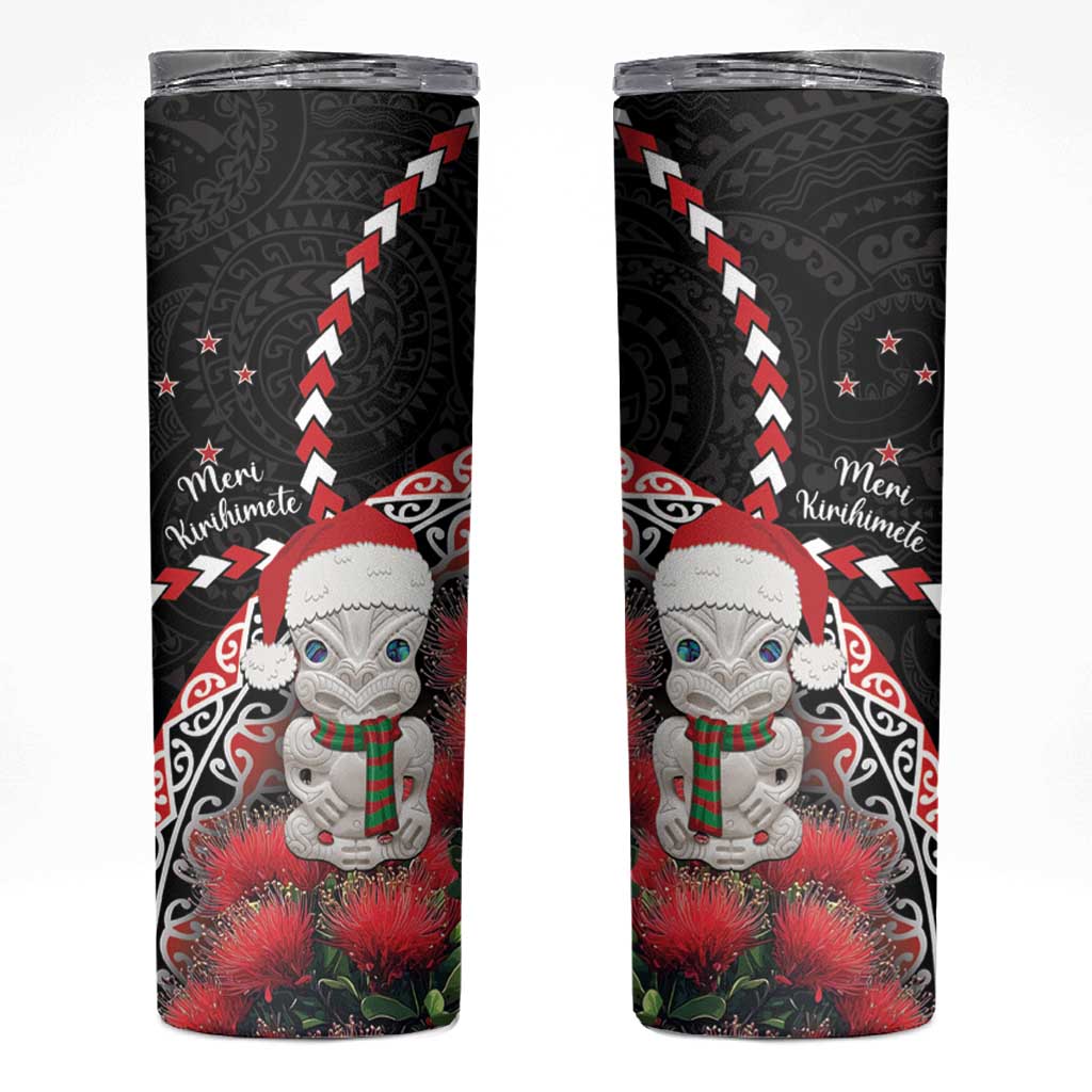 New Zealand Christmas Meri Kirihimete Skinny Tumbler Santa Hei Tiki Pohutukawa LT01 Black - Polynesian Pride