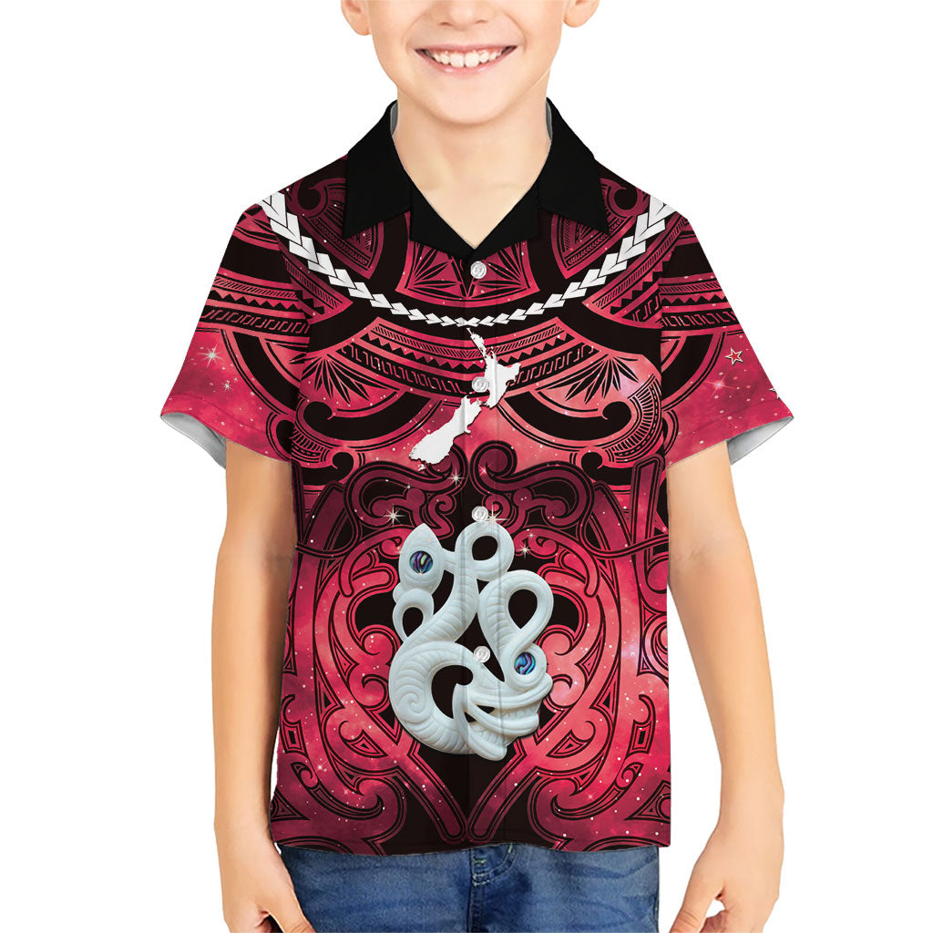 Personalised Maori Matariki Manaia Whero Family Matching Off Shoulder Maxi Dress and Hawaiian Shirt Maori Kowhaiwhai Pattern Galaxy LT01 Son's Shirt Red - Polynesian Pride