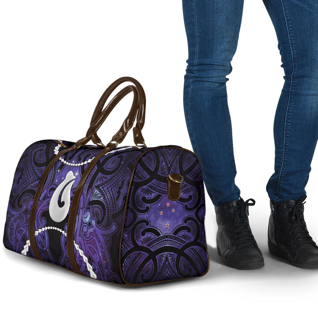 Maori Matariki Hei Matau Waiporoporo Travel Bag Maori Kowhaiwhai Pattern Galaxy