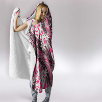 Tarona Tahiti Tiare Monstera Hooded Blanket Polynesian Pattern Curve Style - Polynesian Pride
