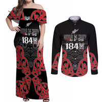 Toitu Te Tiriti 1840 Aotearoa Couples Matching Off Shoulder Maxi Dress and Long Sleeve Button Shirt Stand Together Stand Stronger LT01 Black - Polynesian Pride