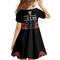 Toitu Te Tiriti 1840 Aotearoa Kid Short Sleeve Dress Stand Together Stand Stronger LT01 - Polynesian Pride