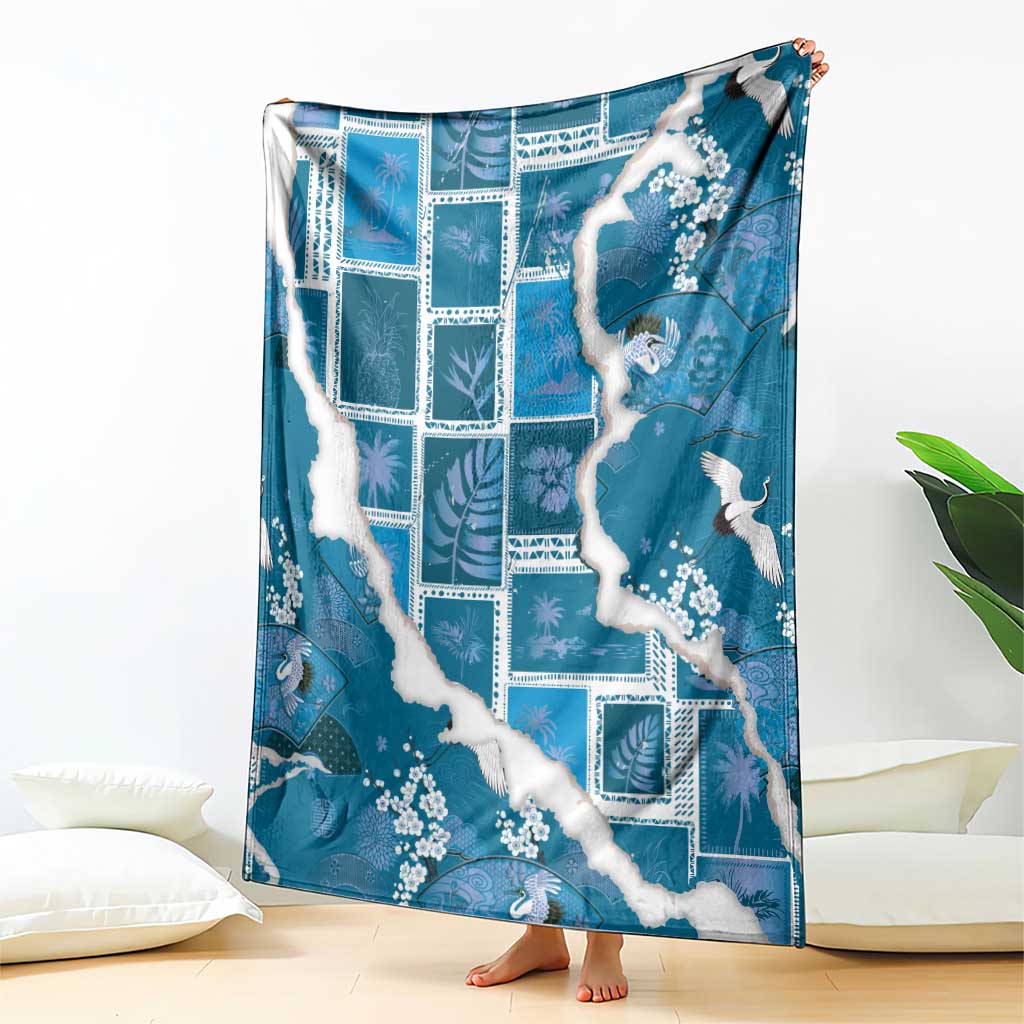 Hawaii Japanese Culture Blue Blanket Spring Cranes Aloha Pattern