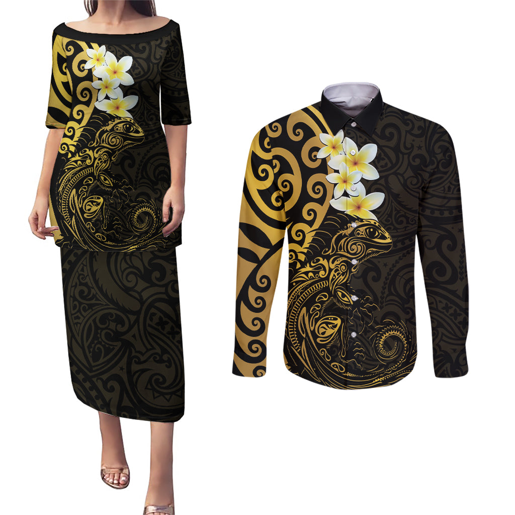 New Zealand Tuatara Plumeria Couples Matching Puletasi and Long Sleeve Button Shirt Maori Gold Koru Tribal Tattoo LT01 Gold - Polynesian Pride