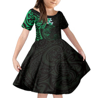 New Zealand Tuatara Plumeria Family Matching Puletasi and Hawaiian Shirt Maori Green Koru Tribal Tattoo LT01 Daughter's Dress Green - Polynesian Pride