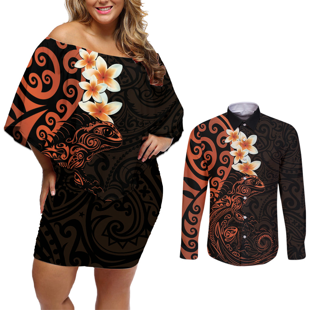 New Zealand Tuatara Plumeria Couples Matching Off Shoulder Short Dress and Long Sleeve Button Shirt Maori Orange Koru Tribal Tattoo LT01 Orange - Polynesian Pride