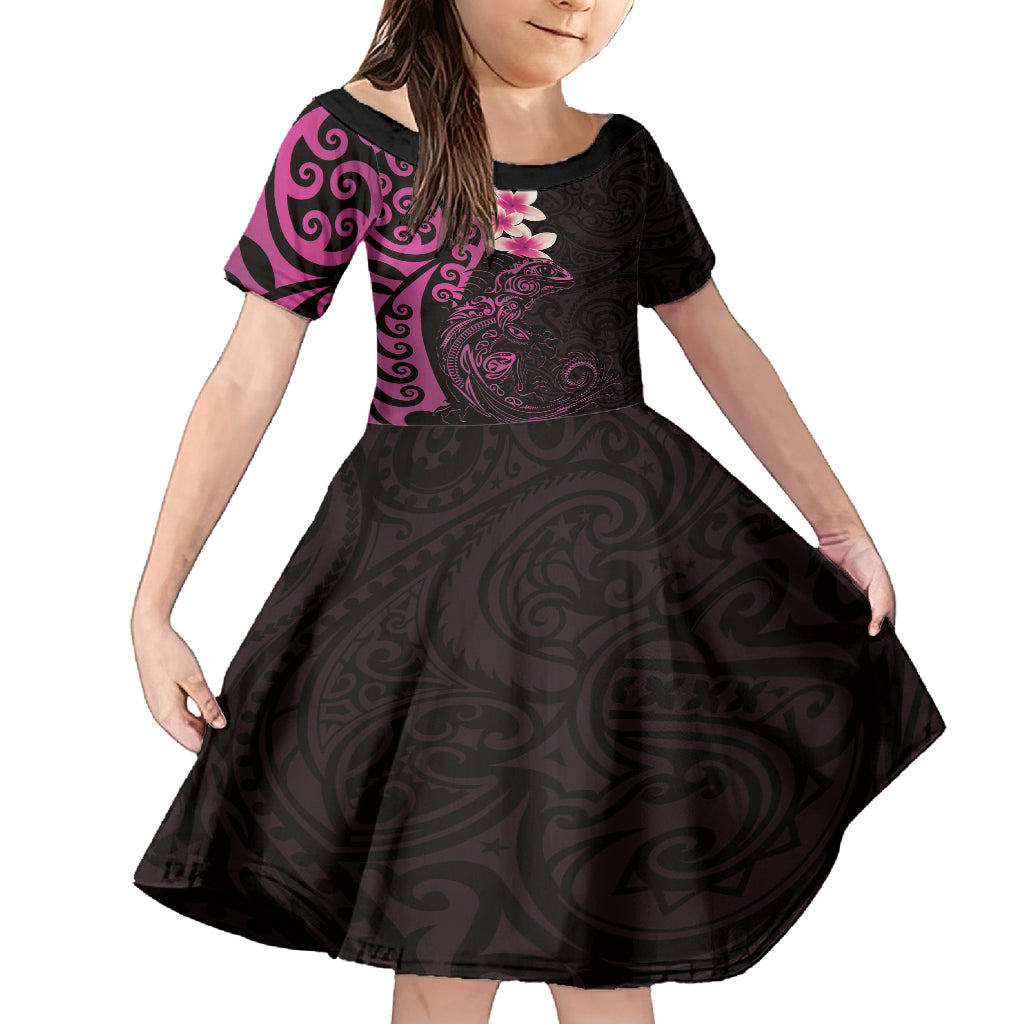 New Zealand Tuatara Plumeria Family Matching Off Shoulder Short Dress and Hawaiian Shirt Maori Pink Koru Tribal Tattoo LT01 Daughter's Dress Pink - Polynesian Pride