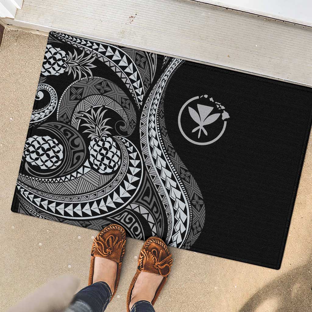 Hawaii Pineapple Gray Scale Tribal Pattern Rubber Doormat - Polynesian Pride