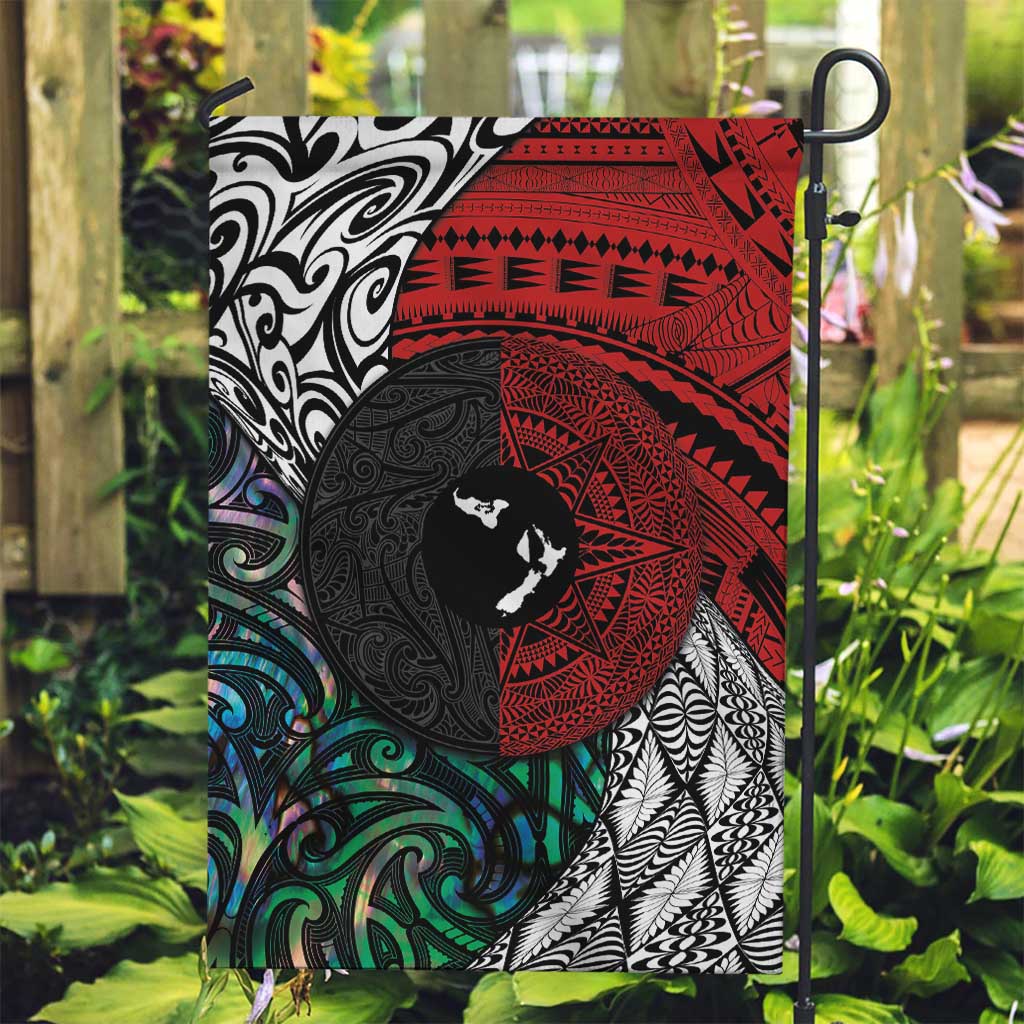Tonga and New Zealand Together Garden Flag Tongan Kupesi Ngatu Tattoo and Maori Paua Shell Pattern LT03 Garden Flag Black - Polynesian Pride