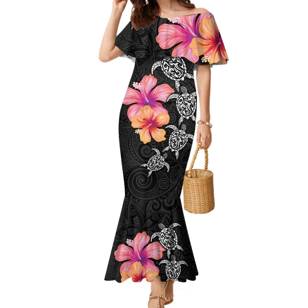 Hawaiian Hibiscus Turtle Tribal Polynesian Pattern Family Matching Mermaid Dress and Hawaiian Shirt Black Color LT03 Mom's Dress Black - Polynesian Pride