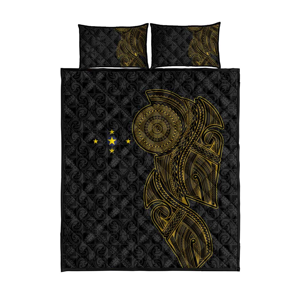 Niue Polynesian Hiapo Tattoo Art Quilt Bed Set Half Style Black Gold Color - Polynesian Pride