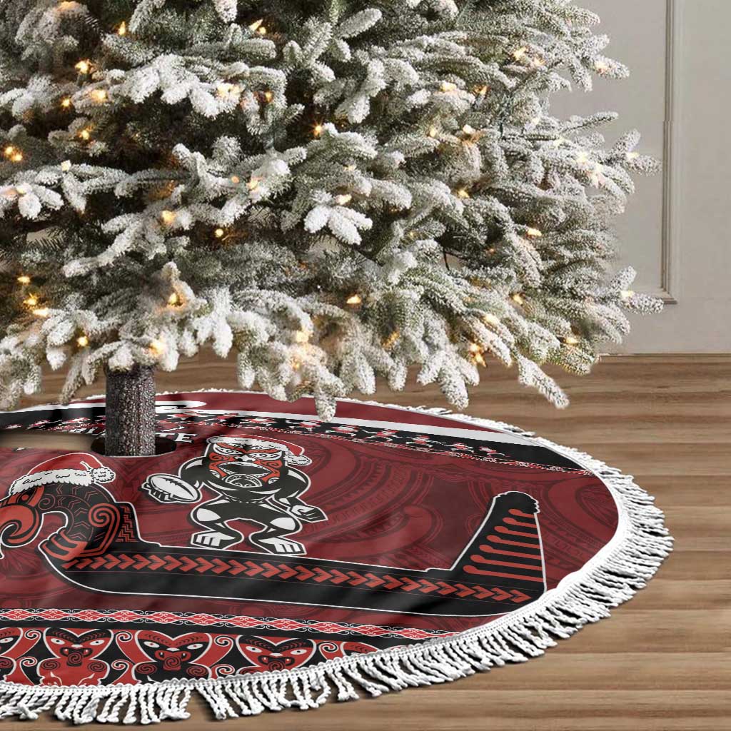 New Zealand Christmas Tree Skirt - Meri Kirihimete Aotearoa Warrior on Waka with Maori Art Tattoo LT03 - Polynesian Pride