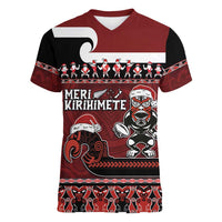New Zealand Christmas Women V-Neck T-Shirt Meri Kirihimete Aotearoa Warrior on Waka with Maori Art Tattoo LT03 Female Red - Polynesian Pride