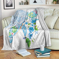 Hawaiian Couple Turtles Honi Blanket Polynesian Art Motifs and Hibiscus White Blue Color LT03 White - Polynesian Pride