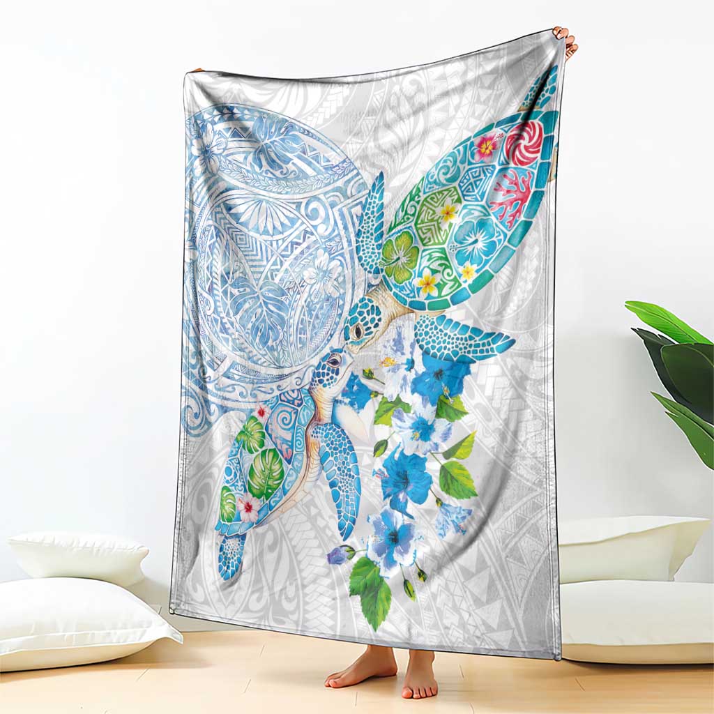 Hawaiian Couple Turtles Honi Blanket Polynesian Art Motifs and Hibiscus White Blue Color LT03 - Polynesian Pride