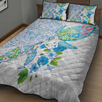Hawaiian Couple Turtles Honi Quilt Bed Set Polynesian Art Motifs and Hibiscus White Blue Color LT03 - Polynesian Pride