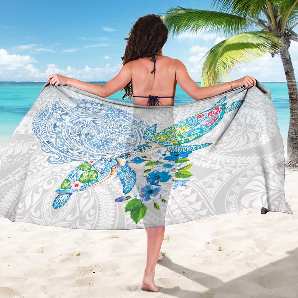 Hawaiian Couple Turtles Honi Sarong Polynesian Art Motifs and Hibiscus White Blue Color LT03 - Polynesian Pride
