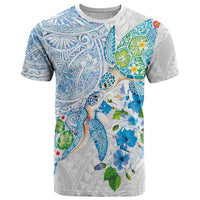 Hawaiian Couple Turtles Honi T Shirt Polynesian Art Motifs and Hibiscus White Blue Color LT03 White - Polynesian Pride