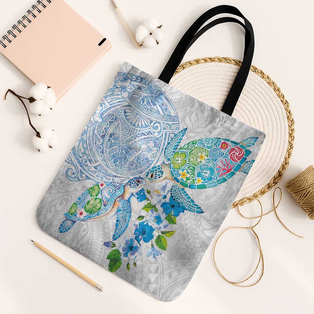 Hawaiian Couple Turtles Honi Tote Bag Polynesian Art Motifs and Hibiscus White Blue Color LT03 Black Strap One Size White - Polynesian Pride